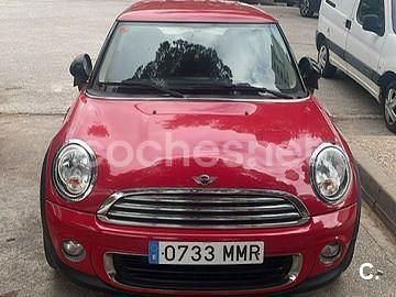 Usado Mini ONE 75 CV (55 kW) 2013 Rojo Utilitario