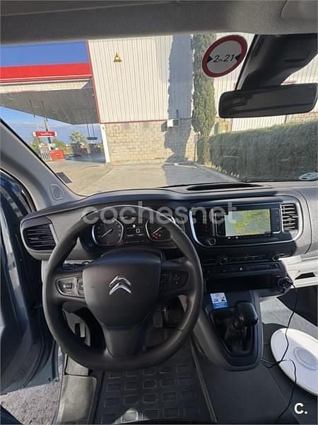 Begagnad Citroën Jumpy 180 HK (132 kW) 2024 Blå Minibuss