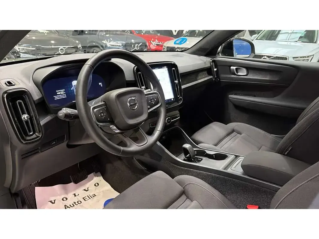 Usado Volvo EC40 Core 185 kW (252 CV) 2024 Verde SUV