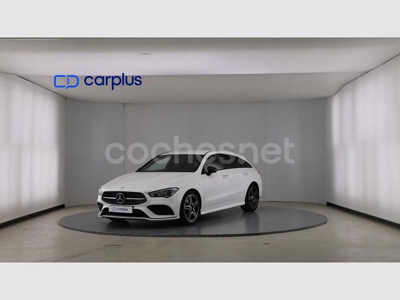 Blanco Usado 2023 Mercedes CLA200 Shooting Brake Familiar | 35.490 € (Precio justo) - Imagen 1/4