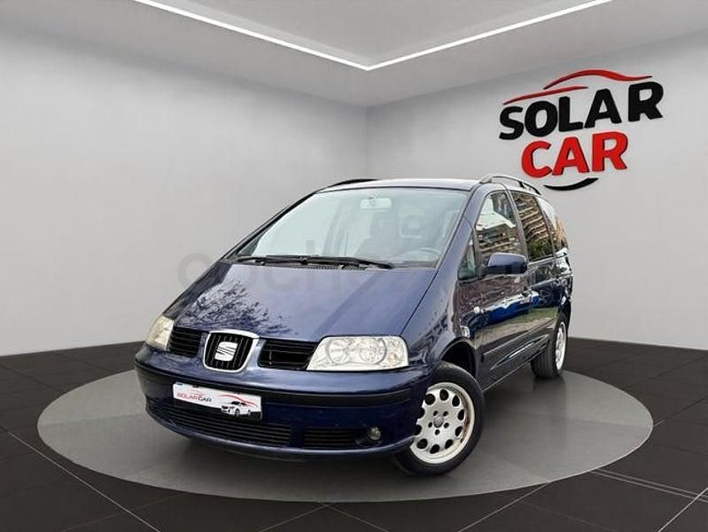 Usado Seat Alhambra Reference 115 CV (84 kW) 2004 Azul Monovolumen