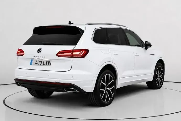 Usado VW Touareg Elegance 286 CV (210 kW) 2022 SUV