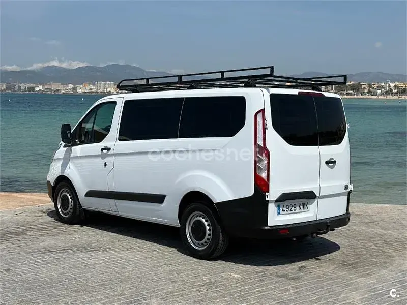 Usado Ford Transit Custom Nugget 130 CV (95 kW) 2020 Blanco Familiar