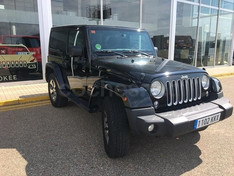 Usado Jeep Wrangler Sahara 200 CV (147 kW) 2018 Negro SUV