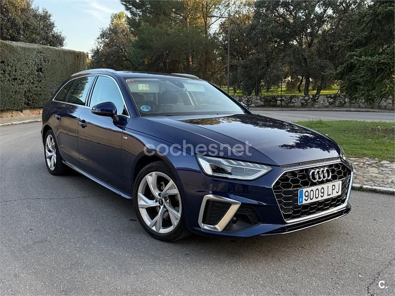 Usado Audi A4 S-Line 163 CV (119 kW) 2021 Azul Familiar