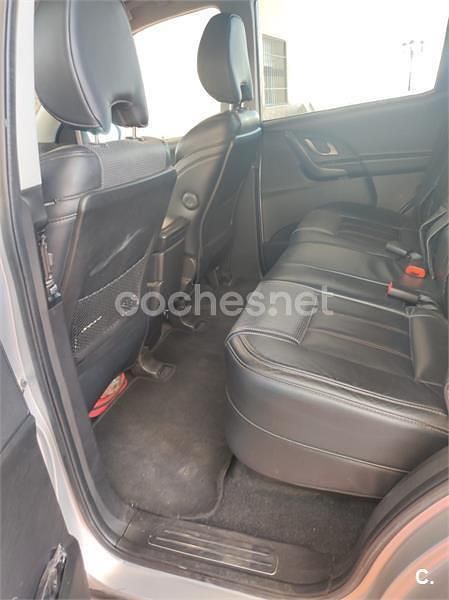 Usado Mahindra XUV500 140 CV (102 kW) 2017 Gris / plata SUV