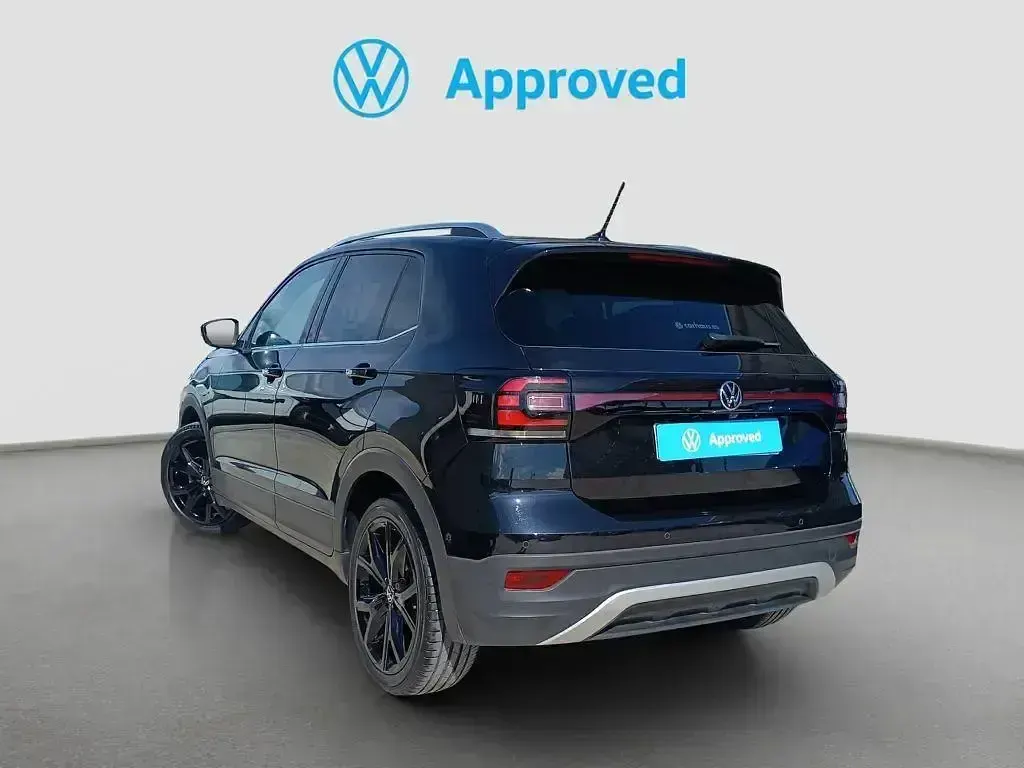 Usado VW T-Cross Sportline 150 CV (110 kW) 2021 Negro SUV