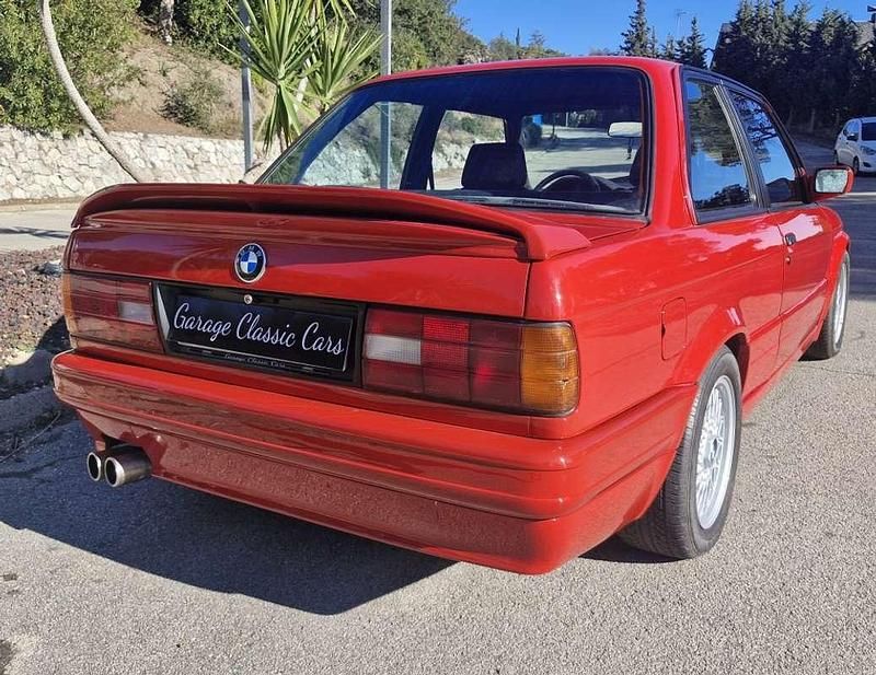 Usado BMW 318 Sport Line 136 CV (100 kW) 1991 Rojo Berlina
