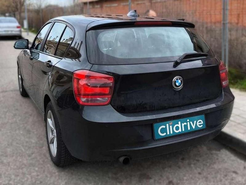 Usado BMW 116 116 CV (85 kW) 2015 Amarillo Utilitario