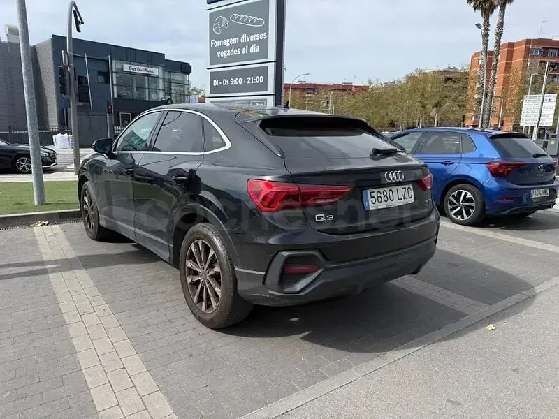 Usado Audi Q3 Sportback Advanced 150 CV (110 kW) 2022 Negro SUV