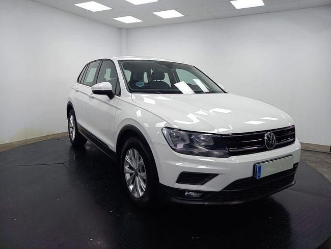 Usado VW Tiguan Edition 151 CV (111 kW) 2020 Blanco SUV