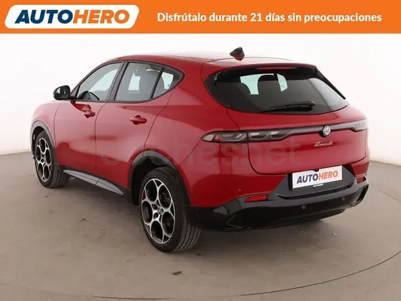 Usado Alfa Romeo Tonale Sprint 130 CV (95 kW) 2024 Rojo SUV