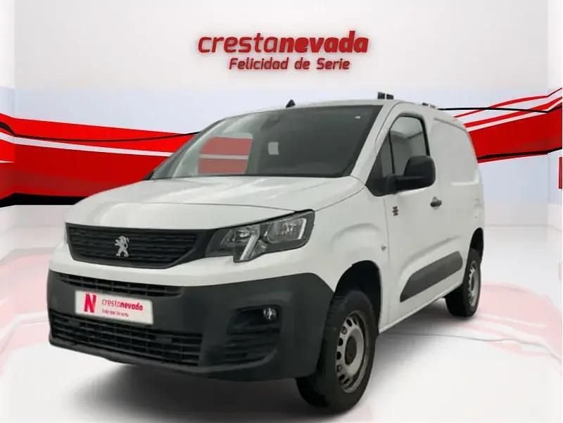Usado Peugeot Partner 131 CV (96 kW) 2021 Blanco Monovolumen