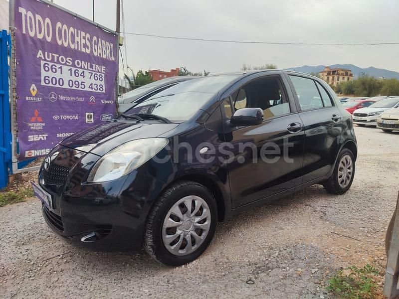 Azul Usado 2007 Toyota Yaris Luna Berlina | 4999 € (Precio justo) - Imagen 1/4