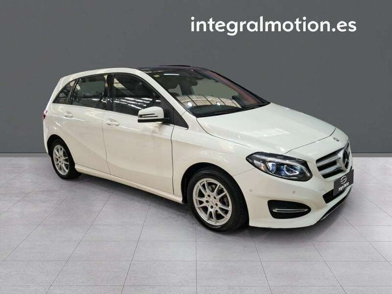 Blanco Usado 2015 Mercedes B180 Monovolumen | 11.900 € (Caro) - Imagen 1/2