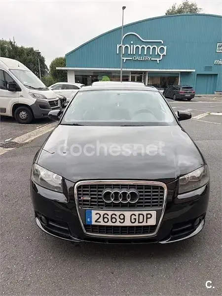 Usado Audi A3 Attraction 140 CV (102 kW) 2008 Negro Utilitario