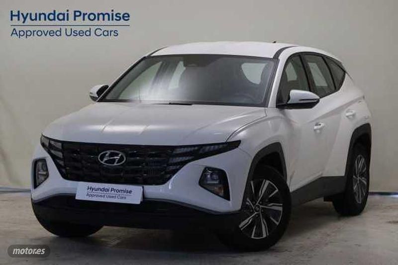 Atlas white Usado 2024 Hyundai Tucson SUV | 23.350 € (Buen precio) - Imagen 1/4