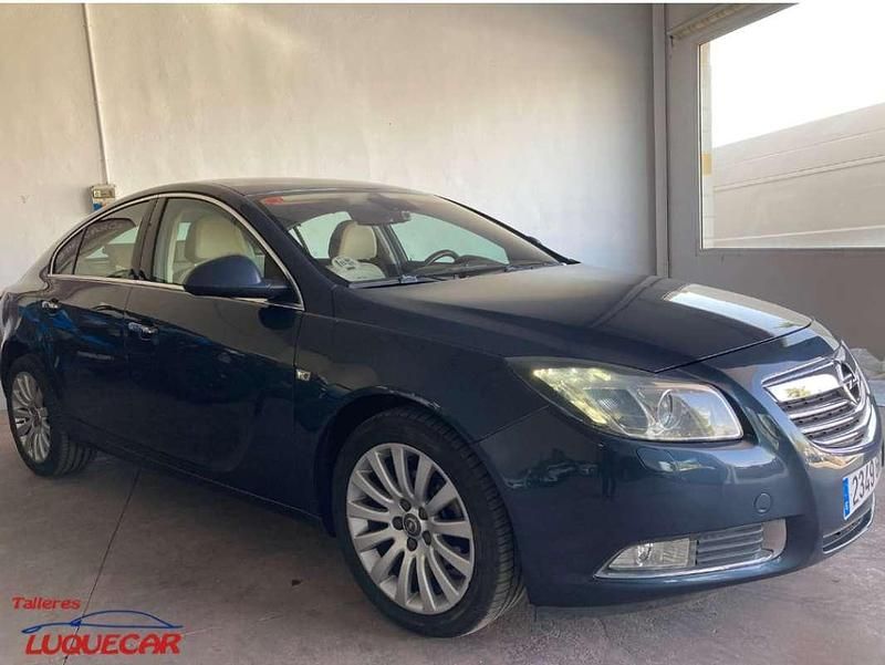 Usado Opel Insignia Cosmo 131 CV (96 kW) 2009 Gris Berlina