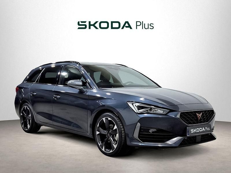 Gris Usado 2024 Cupra Leon Familiar | 28.900 € (Caro) - Imagen 1/4