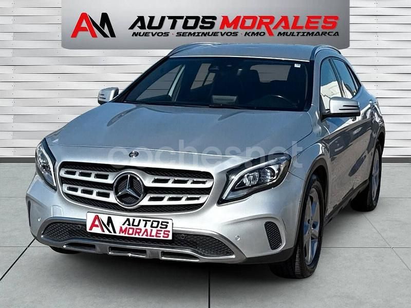 Gris / plata Usado 2018 Mercedes GLA200 SUV | 23.950 € (Precio justo) - Imagen 1/4