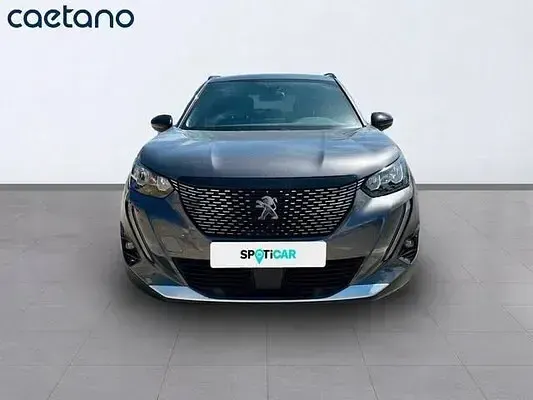 Usado Peugeot 2008 Allure 110 CV (80 kW) 2022 SUV
