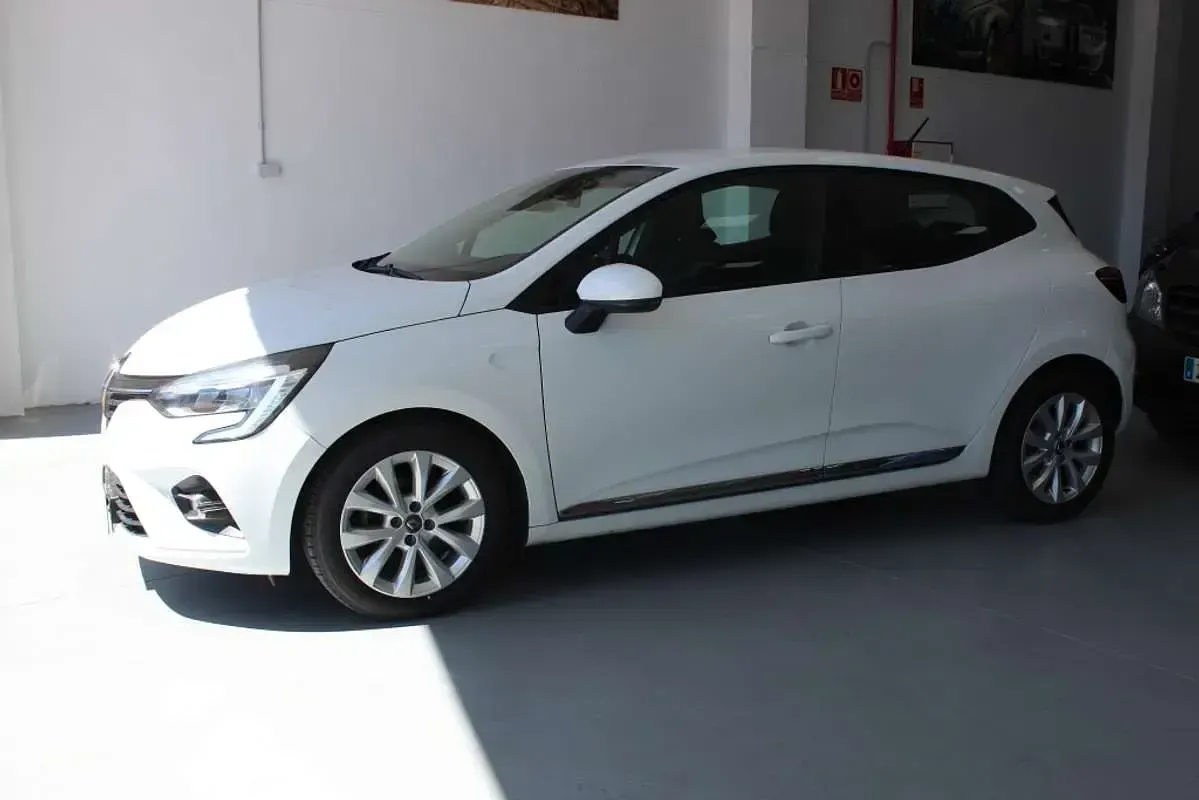 Usado Renault Clio Intens 101 CV (74 kW) 2020 Blanco Utilitario