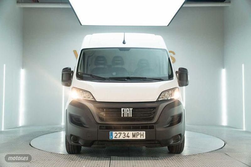 Usado Fiat Ducato 140 CV (102 kW) 2024 Blanco Van