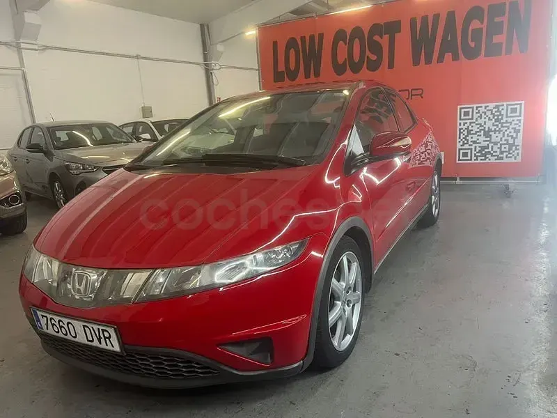 Usado Honda Civic Sport 140 CV (102 kW) 2006 Rojo Berlina