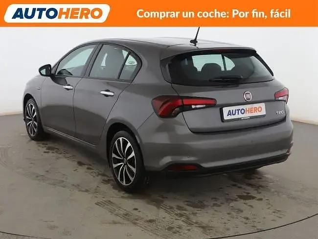 Usado Fiat Tipo Lounge 120 CV (88 kW) 2019 Gris Berlina