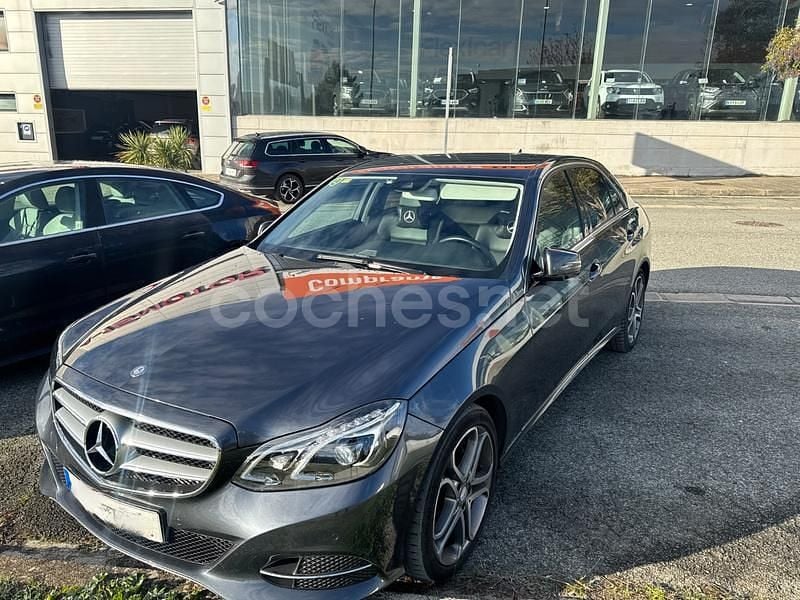 Gris / plata Usado 2014 Mercedes E220 Avantgarde Berlina | 18.900 € (Precio justo) - Imagen 1/3