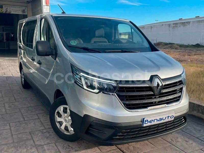Usado Renault Trafic Equilibre 150 CV (110 kW) 2023 Gris / plata Monovolumen
