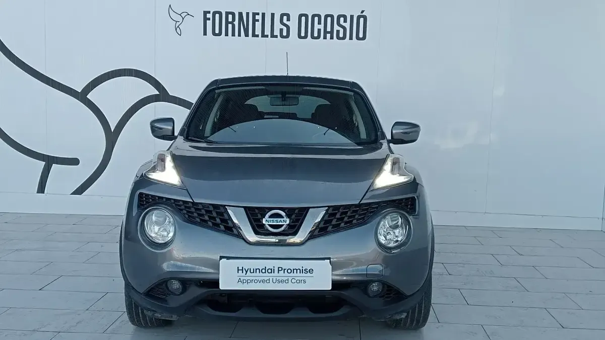 Usado Nissan Juke Acenta 112 CV (82 kW) 2019 Gris SUV