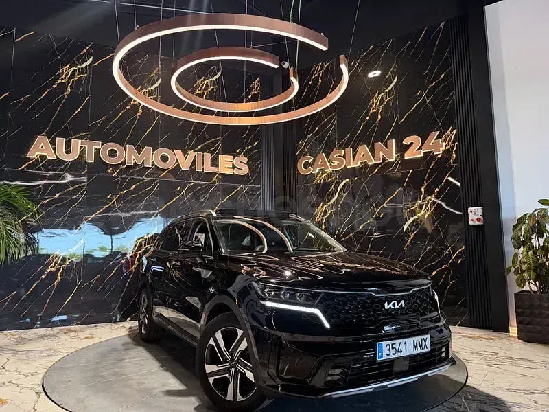 Usado Kia Sorento 215 CV (158 kW) 2024 Negro SUV
