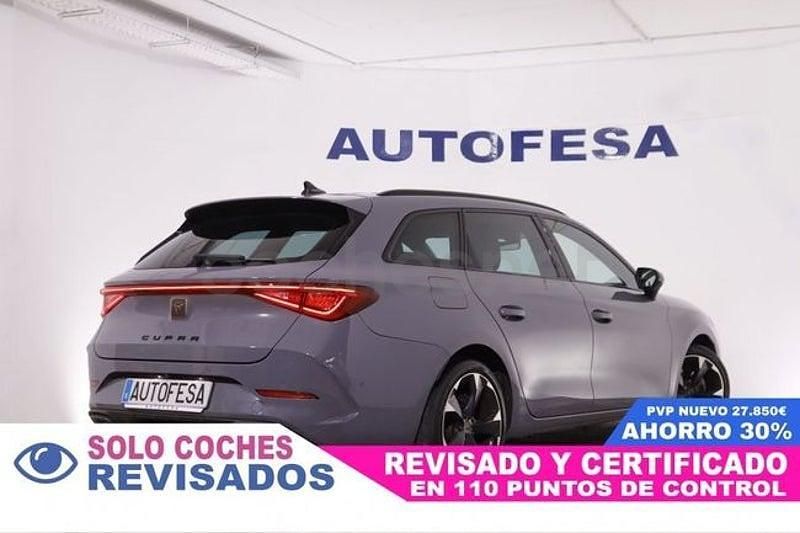 Usado Cupra Leon 190 CV (139 kW) 2023 Gris / plata Familiar