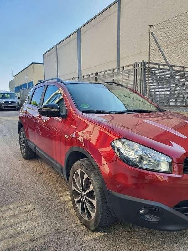 Usado Nissan Qashqai Acenta 117 CV (86 kW) 2013 Rojo SUV