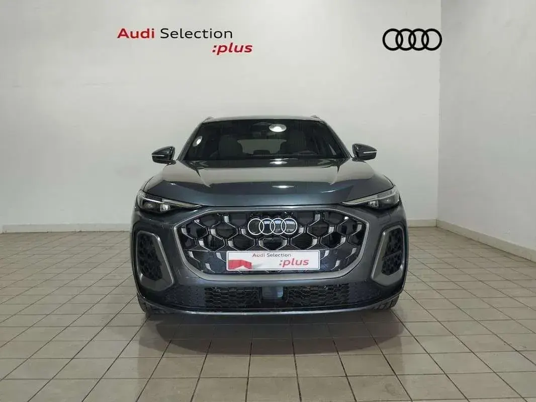 Usado Audi Q5 S-Line 204 CV (150 kW) 2025 Gris SUV