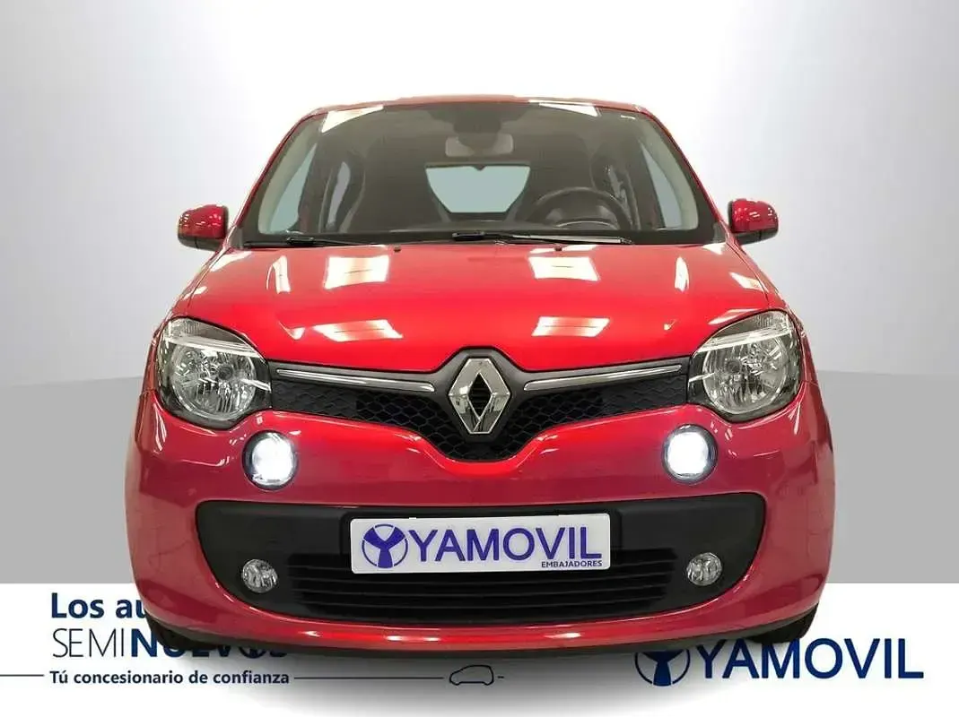 Usado Renault Twingo Zen 90 CV (66 kW) 2017 Rojo Utilitario