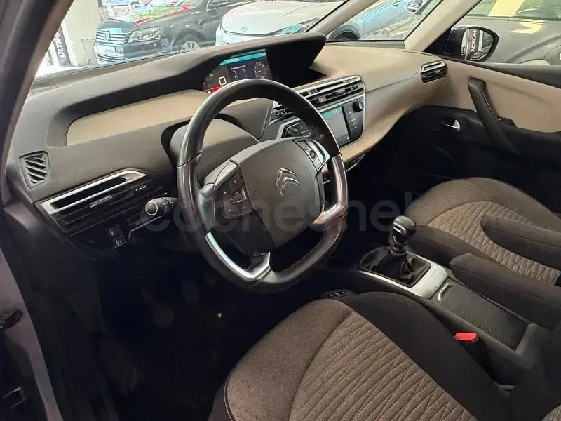 Usado Citroën C4 SpaceTourer Live 130 CV (95 kW) 2019 Gris / plata Monovolumen