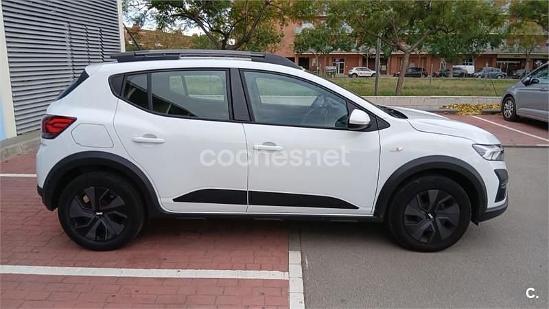 Blanco Usado 2024 Dacia Sandero Expression Utilitario | 14.000 € (Buen precio) - Imagen 1/4