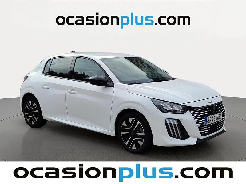 Usado Peugeot 208 Allure 100 CV (73 kW) 2025 Blanco Utilitario