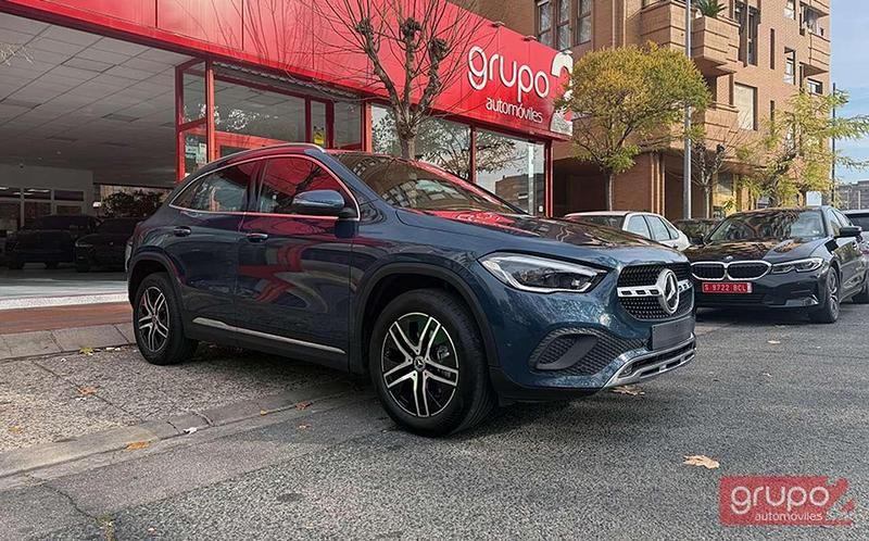 Azul Usado 2022 Mercedes GLA200 SUV | 33.500 € (Precio justo) - Imagen 1/4