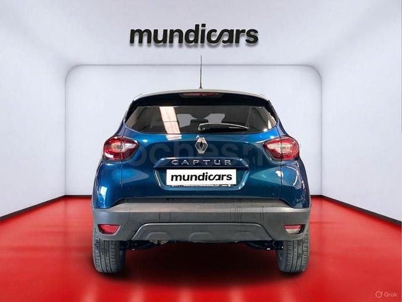 Usado Renault Captur LIMITED 90 CV (66 kW) 2018 Azul SUV