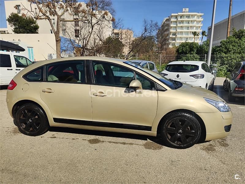 Brugt Citroën C4 110 HK (80 kW) 2005 Gul Sedan