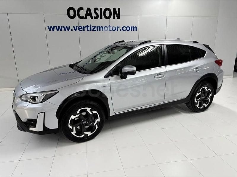 Usado Subaru XV 150 CV (110 kW) 2023 Gris / plata SUV
