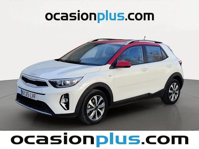Usado Kia Stonic 100 CV (73 kW) 2021 Blanco SUV