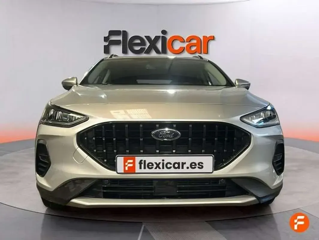 Usado Ford Focus ST-Line 155 CV (114 kW) 2024 Gris Berlina