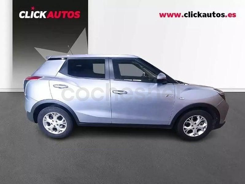 Usado Ssangyong (KGM) Tivoli 163 CV (119 kW) 2025 Gris / plata SUV