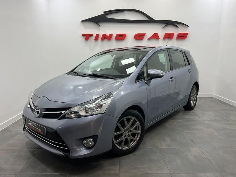 Usado Toyota Verso Comfort 124 CV (91 kW) 2014 Azul Monovolumen