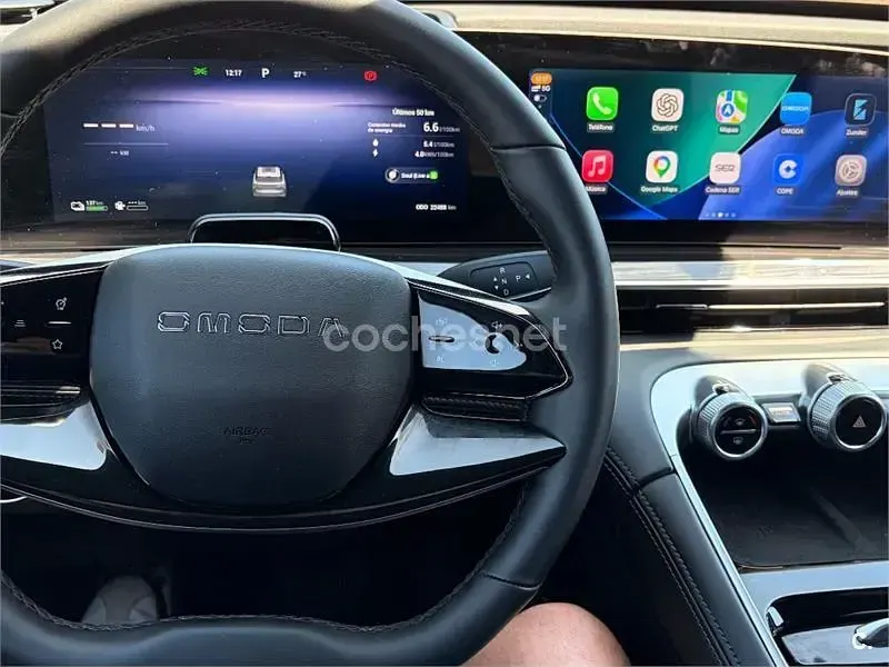 Usado Omoda 9 537 CV (394 kW) 2025 Gris / plata SUV