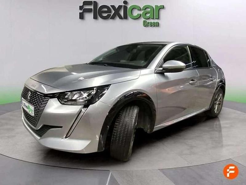 Usado Peugeot e-208 Active 100 kW (136 CV) 2022 Gris Utilitario